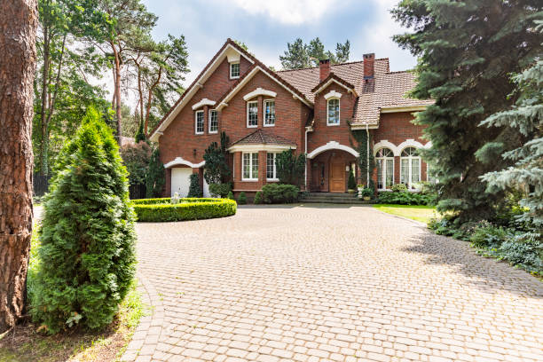 Best Custom Driveway Pavers  in Monticello, MS